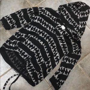 COPY - RVCA light weight 3/4 Sleeve Top